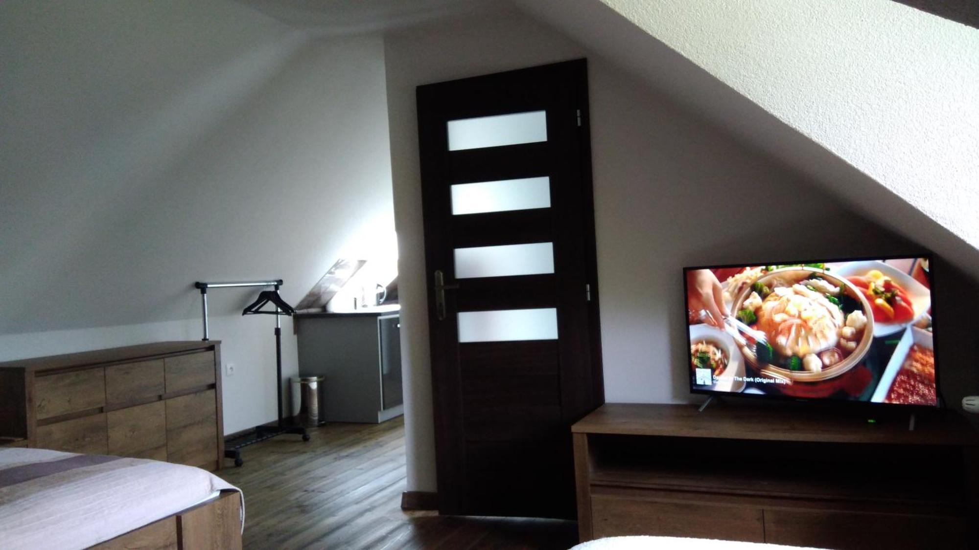 Apartman Route 18 Liptovský Mikuláš 外观 照片